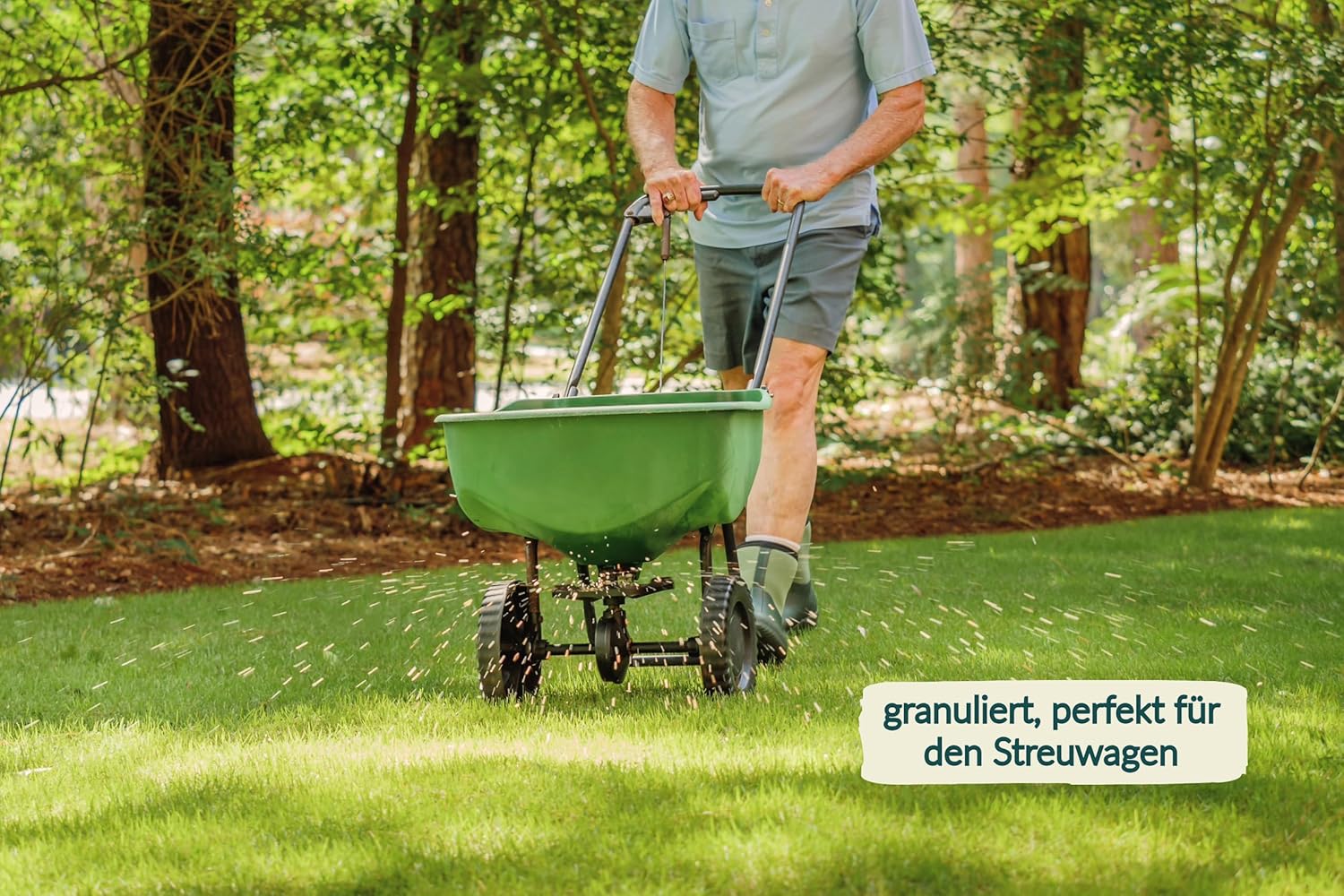 HaGaFe TURBO Rasendünger mit 15% Stickstoff, Universal Rasen - Dünger für Frühjahr, Sommer, Herbst, für schnelles sattes Grün