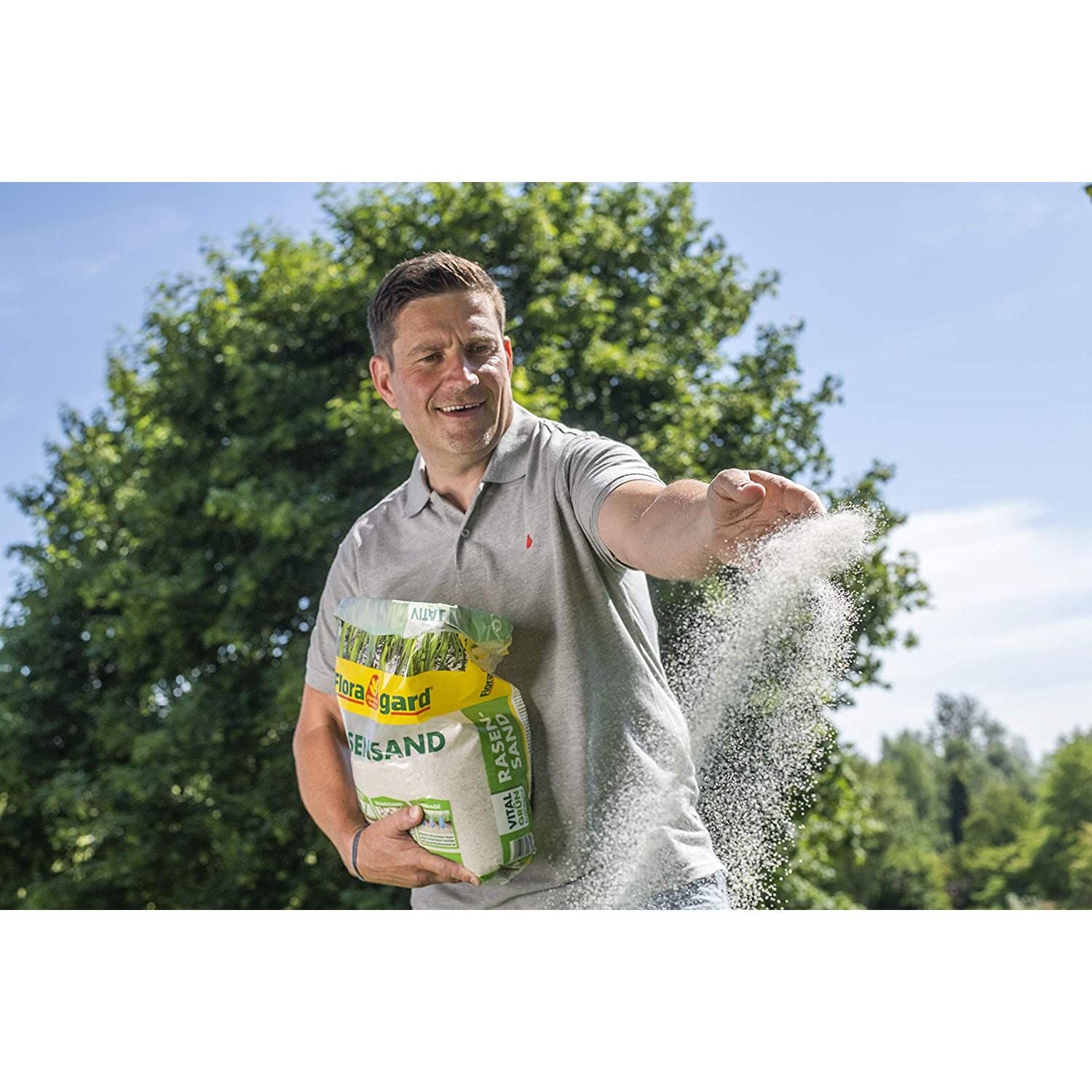 Floragard Rasensand, Quarzsand, Gartensand, Rasen - Sand zum Lüften schwerer Böden, ideal nach dem Vertikutieren